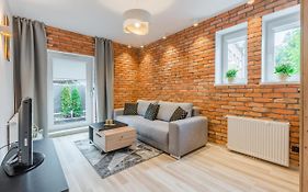 Apartament Ksiezycowy Z Ogrodem- Sopot